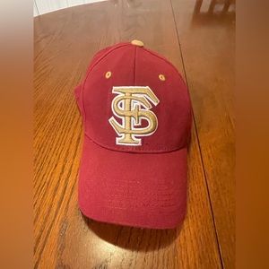Florida State Hat Seminoles Top of the World Red Fitted Cap One Fit